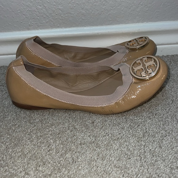 Tory Burch Caroline 2 Patent Leather Flats - Picture 3 of 8